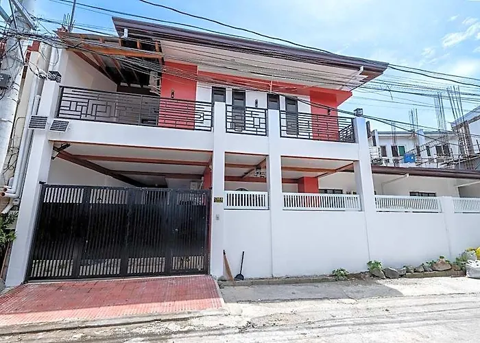 Reddoorz @ Alquiza Residences Paranaque * Manila