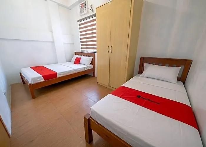 Hotel Reddoorz @ Alquiza Residences Paranaque