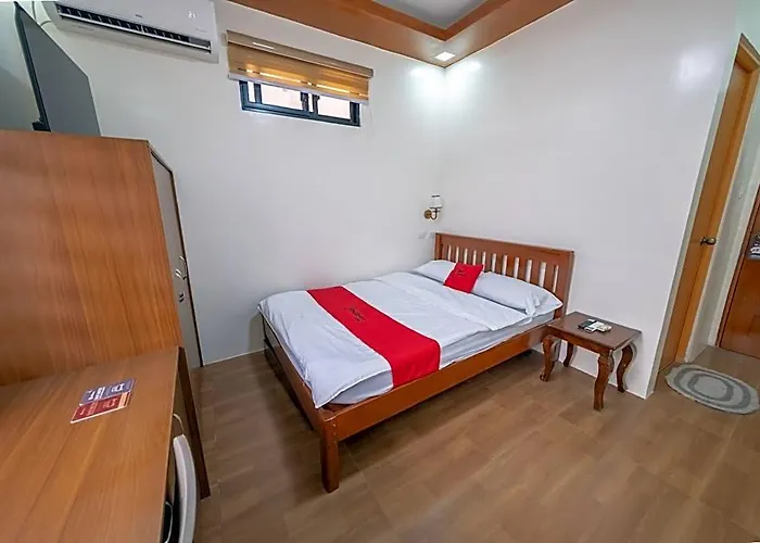 Reddoorz @ Alquiza Residences Paranaque Hotel Manila